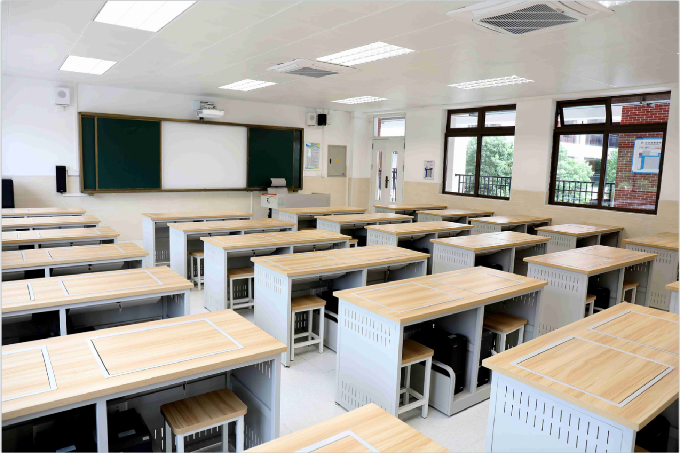 學(xué)校家具定制供應商